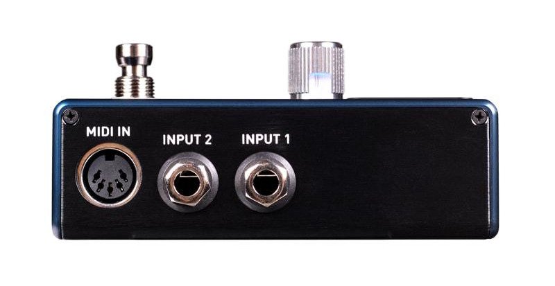 Input side: guitar/audio input jack